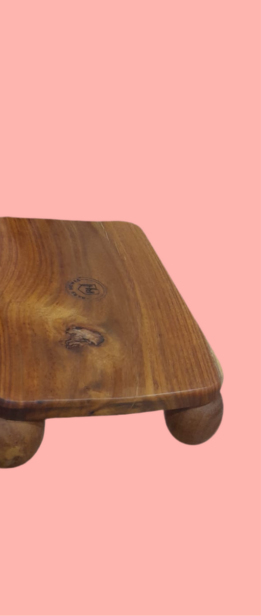 Elevated wood tray